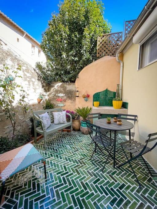 Petit Patio - 2 Chambres - Centre Ville - Climatisation Cassis Exteriör bild