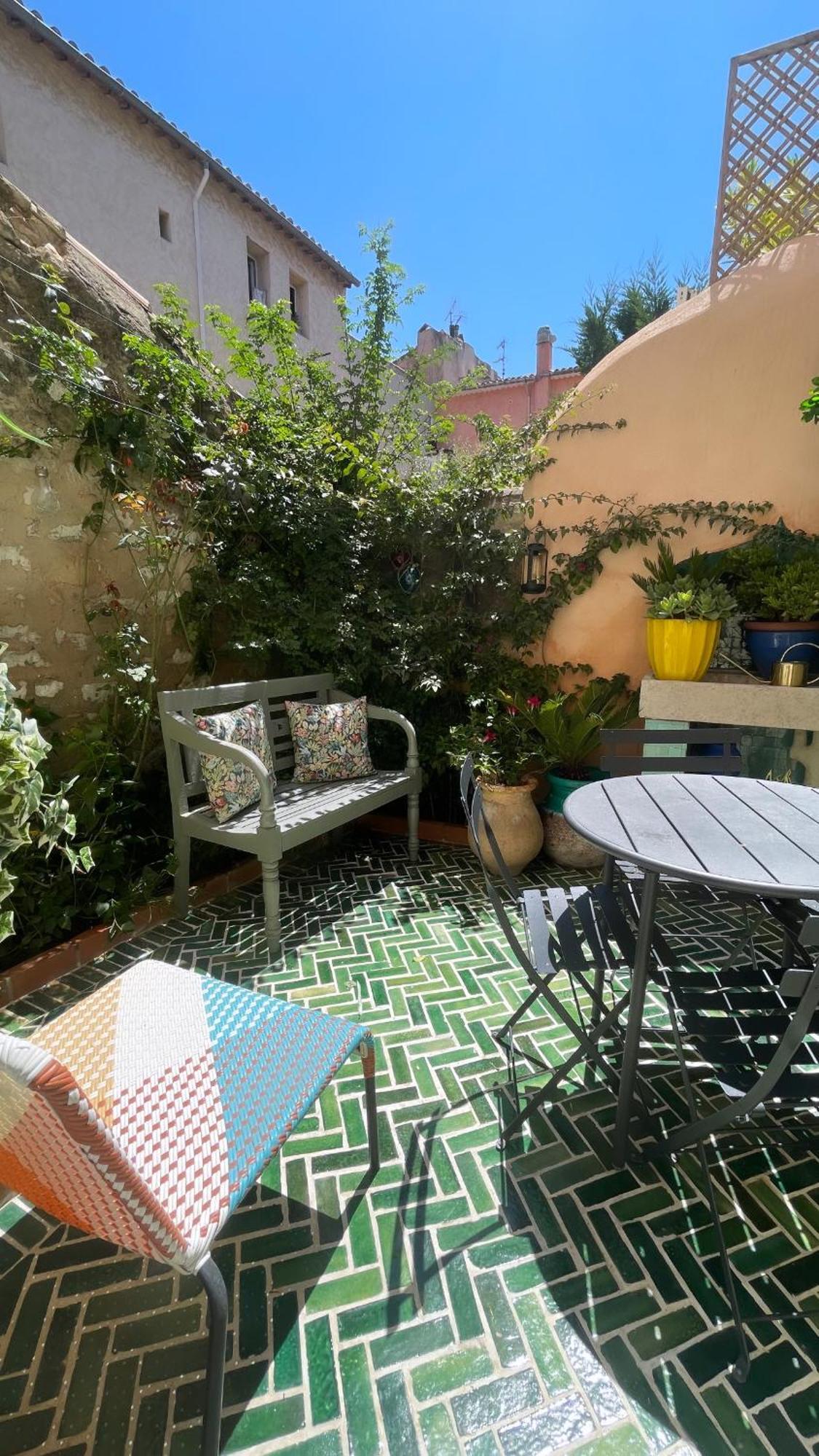 Petit Patio - 2 Chambres - Centre Ville - Climatisation Cassis Exteriör bild
